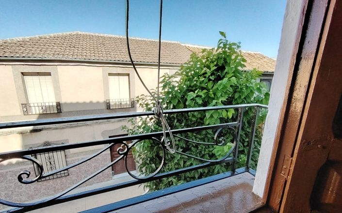 Image No.21-3 Bed House for sale