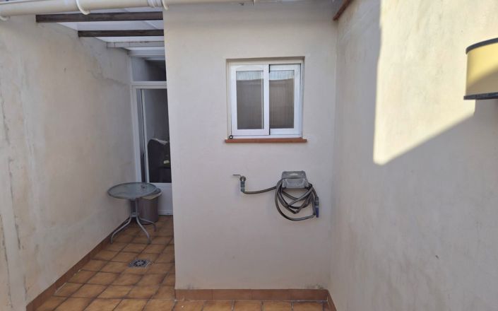 Image No.15-3 Bed House for sale