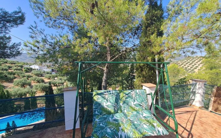 Image No.34-2 Bed House for sale