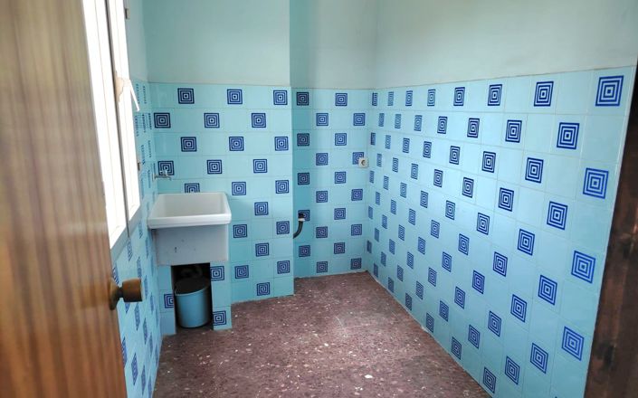 Image No.21-4 Bed House for sale