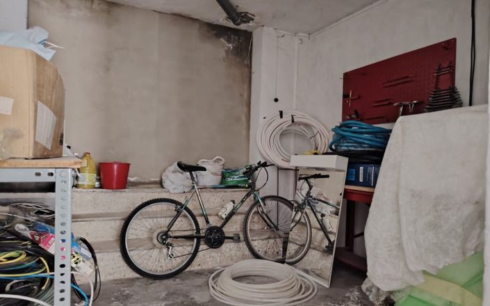 Image No.29-4 Bed House for sale