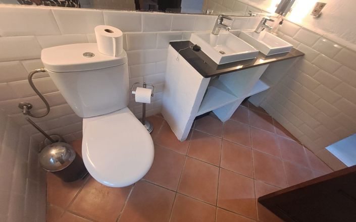 Image No.109-7 Bed House for sale