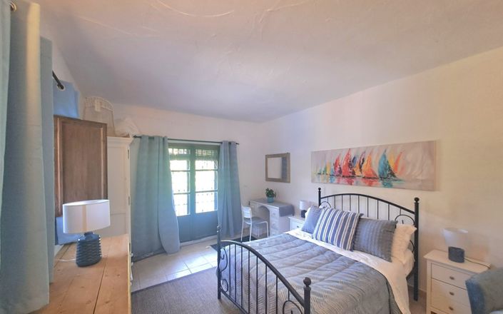 Image No.13-7 Bed House for sale