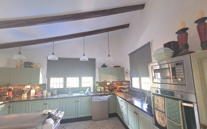 Image No.33-7 Bed House for sale