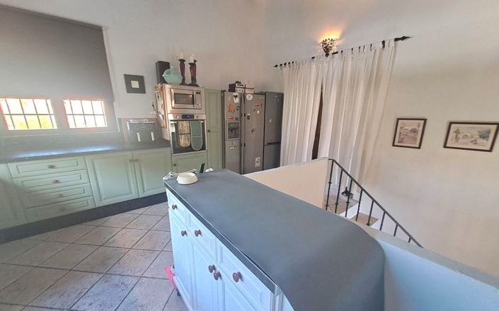 Image No.34-7 Bed House for sale