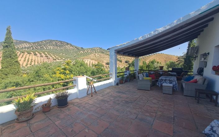 Image No.44-7 Bed House for sale