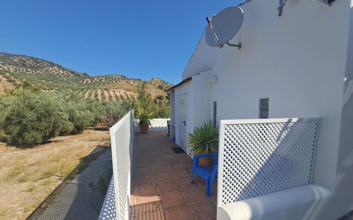 Image No.48-7 Bed House for sale