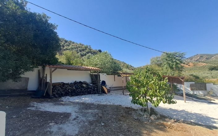 Image No.5-7 Bed House for sale