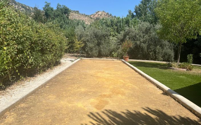 Image No.82-7 Bed House for sale