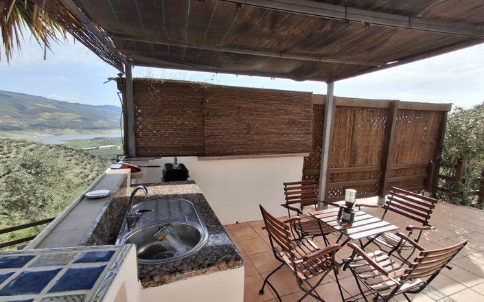 Image No.22-6 Bed House for sale