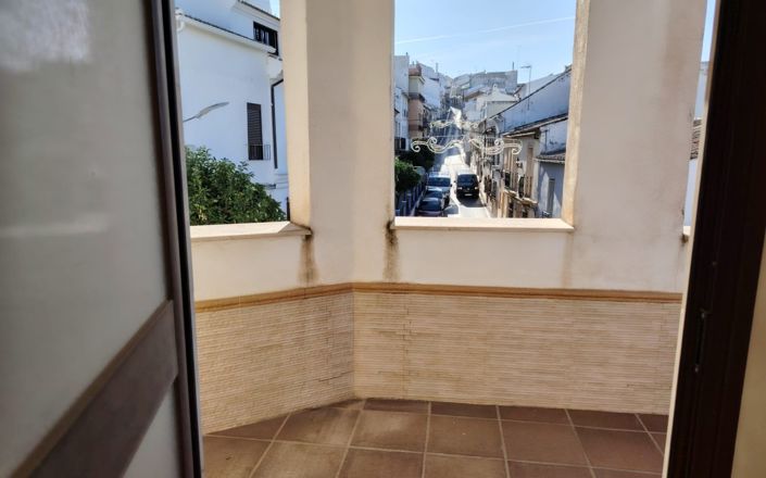 Image No.13-House for sale