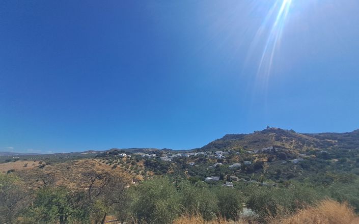 Image No.39-6 Bed House for sale