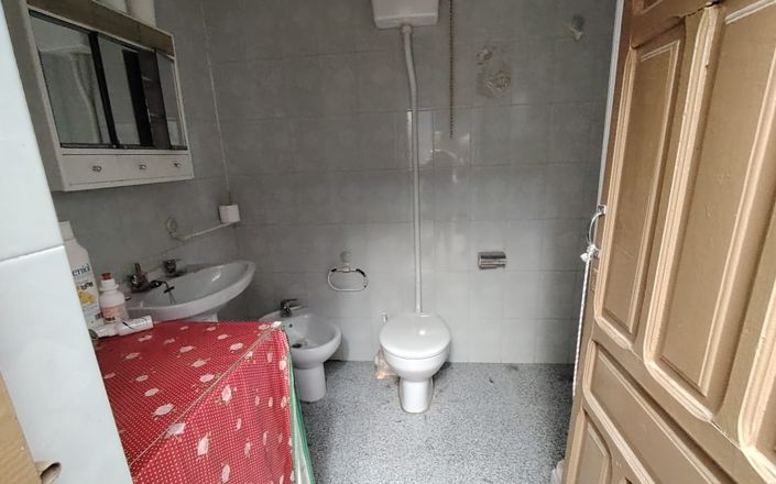 Image No.12-6 Bed House for sale