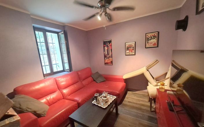 Image No.53-7 Bed House for sale