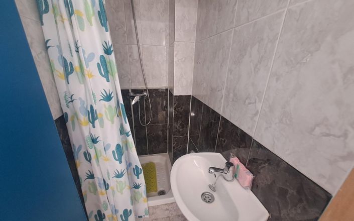 Image No.28-7 Bed House for sale