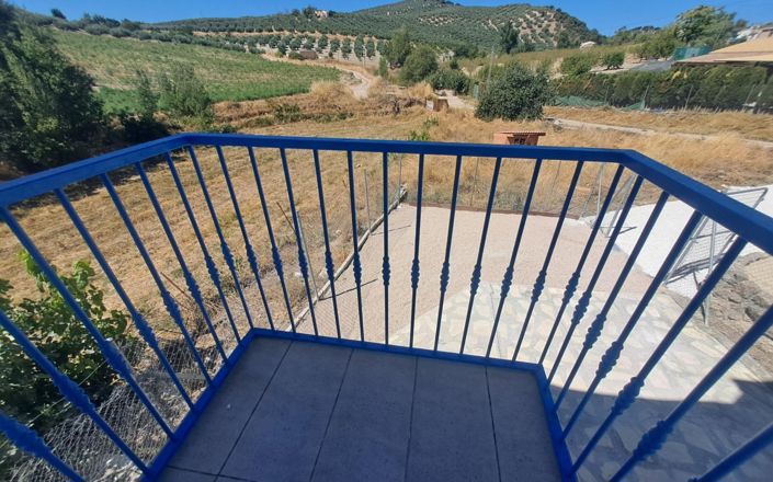 Image No.43-7 Bed House for sale