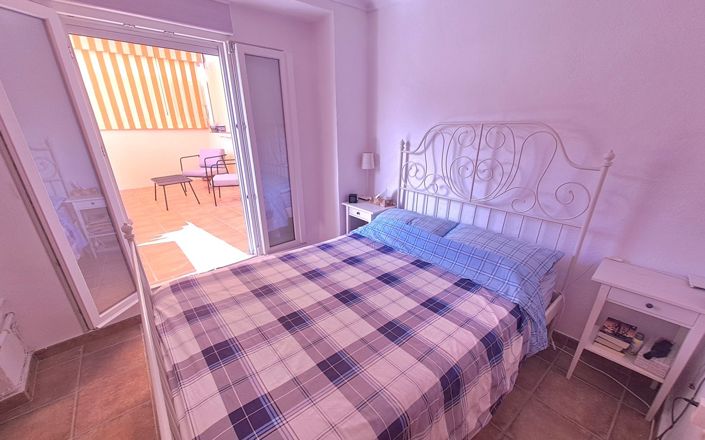 Image No.22-3 Bed House for sale