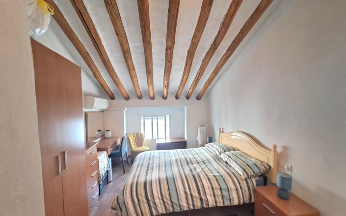 Image No.26-3 Bed House for sale