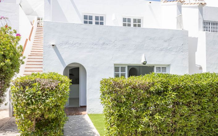 Image No.2-2 Bed House for sale