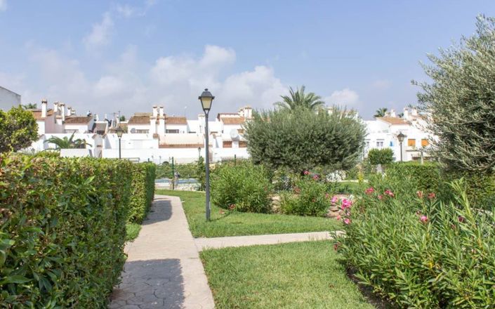 Image No.31-2 Bed House for sale