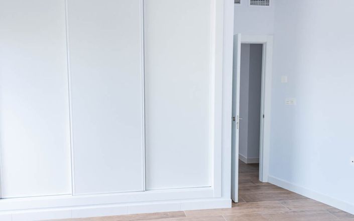 Image No.19-3 Bed House for sale