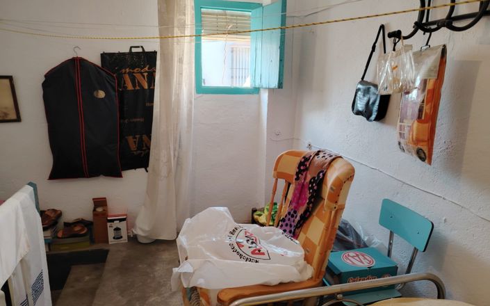 Image No.20-2 Bed House for sale