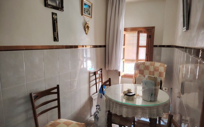 Image No.3-2 Bed House for sale