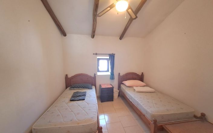 Image No.19-5 Bed House for sale