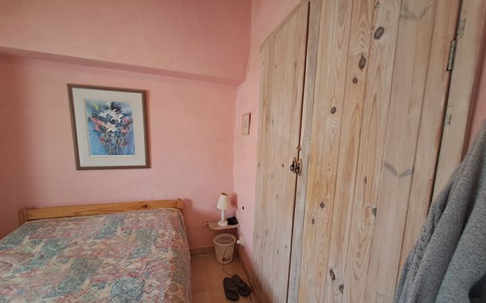 Image No.27-5 Bed House for sale