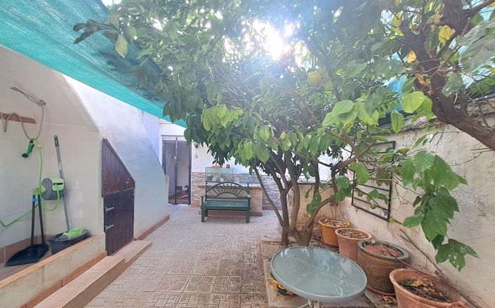 Image No.34-5 Bed House for sale