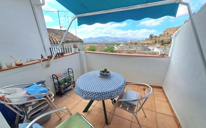 Image No.12-3 Bed House for sale