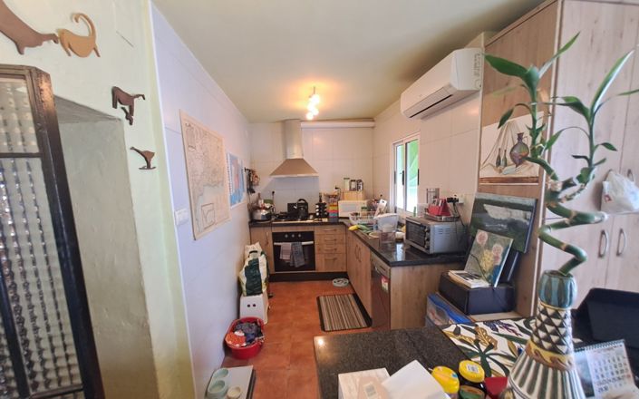 Image No.9-3 Bed House for sale