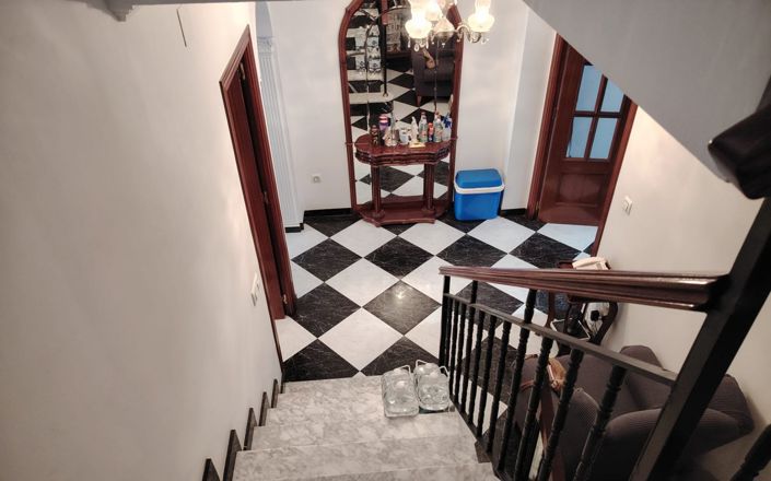 Image No.22-4 Bed House for sale