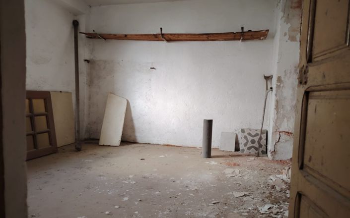 Image No.10-4 Bed House for sale