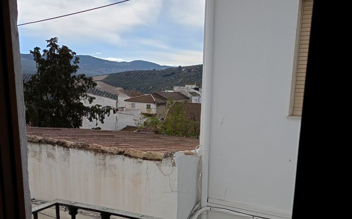 Image No.26-2 Bed House for sale