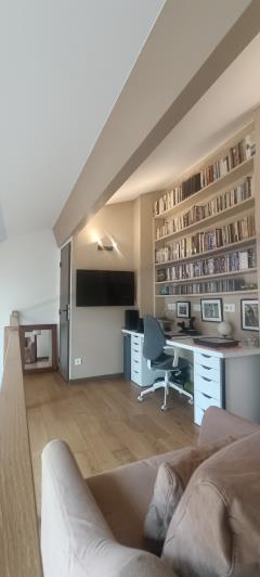 Image No.18-7 Bed Hotel for sale