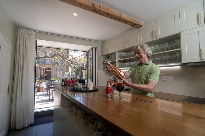 Image No.21-7 Bed Hotel for sale