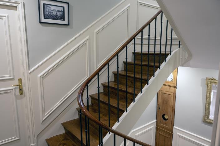 Image No.25-7 Bed Hotel for sale