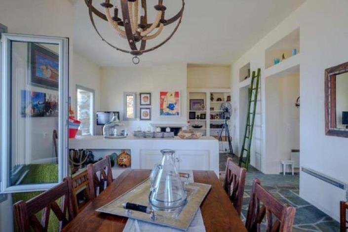 Image No.9-2 Bed Villa for sale