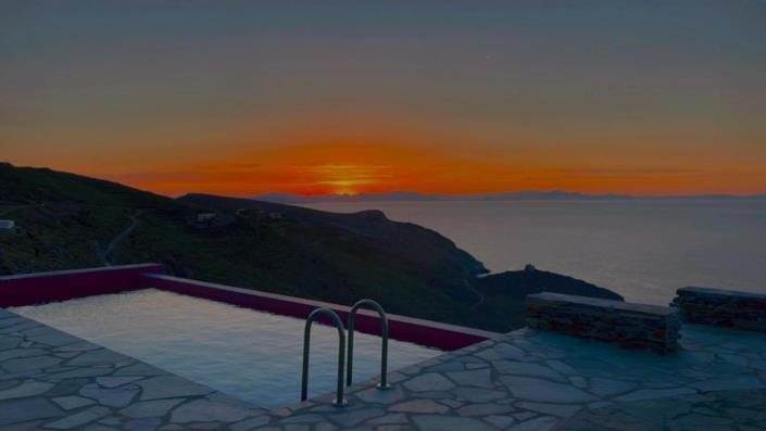 Image No.13-2 Bed Villa for sale