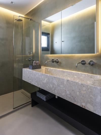 Image No.27-5 Bed Villa for sale