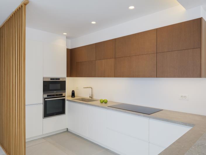 Image No.34-5 Bed Villa for sale