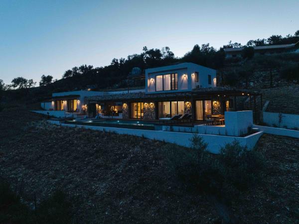 Image No.25-4 Bed House/Villa for sale