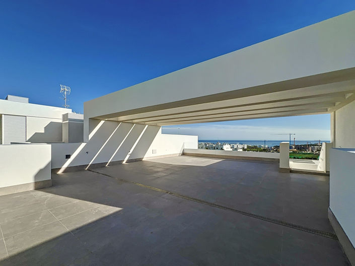 Image No.1-3 Bed Penthouse for sale