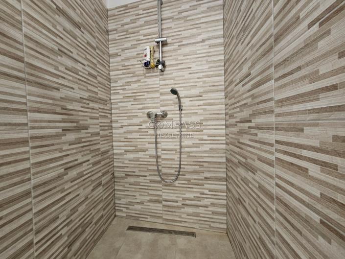 Image No.24-3 Bed Apartment for sale