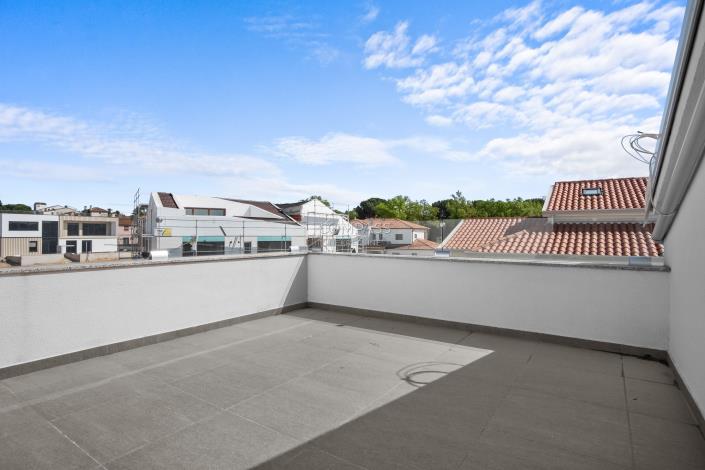 Image No.29-8 Bed Villa for sale