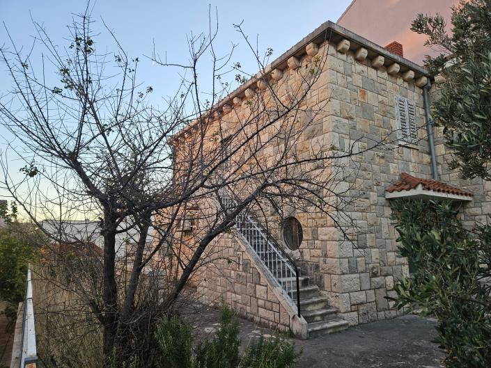 Image No.2-5 Bed House/Villa for sale