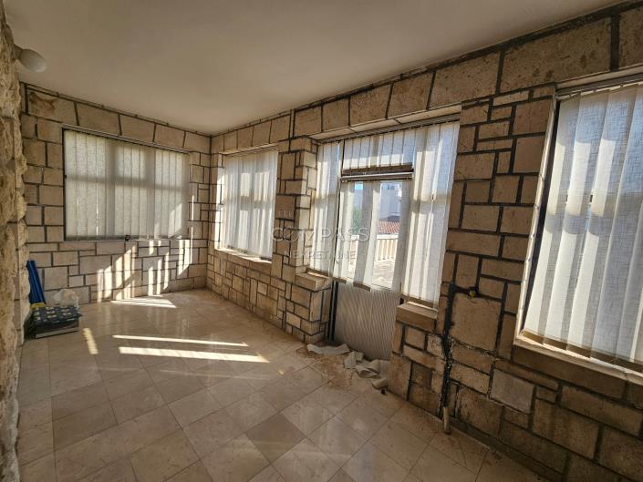 Image No.10-5 Bed House/Villa for sale