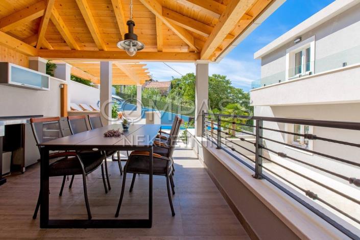 Image No.6-4 Bed Villa for sale