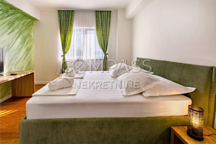 Image No.12-4 Bed Villa for sale